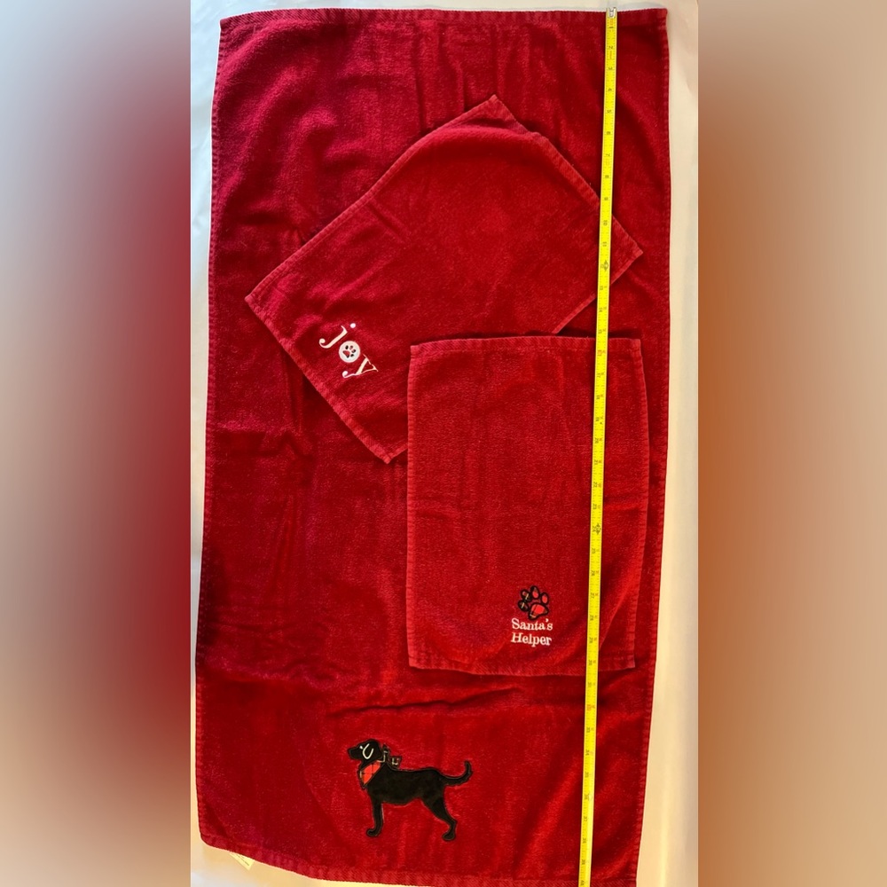 3 pc Essential Home Red Hand Towel Set Stitched Black Lab Dog paw print - Picture 9 of 13